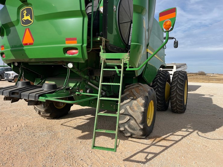 2013-john-deere-s670-image-49