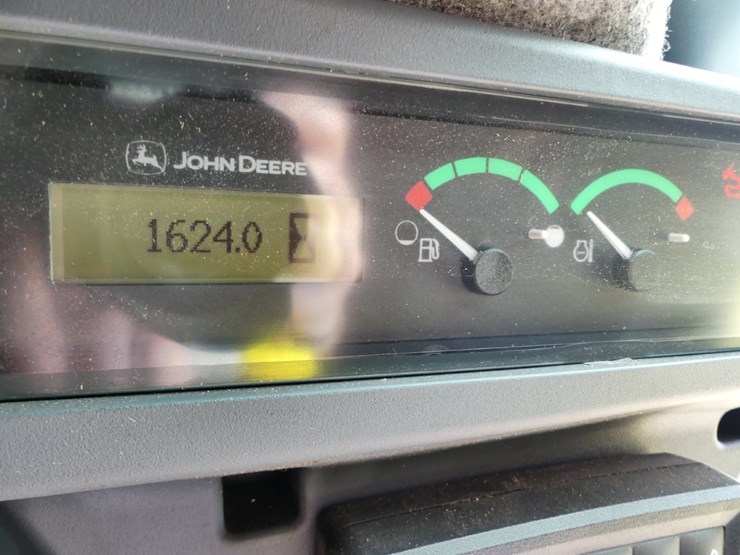 2017-deere-333g-image-17