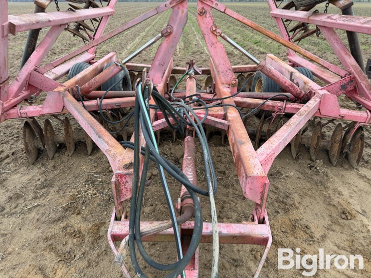 international-490-image-10