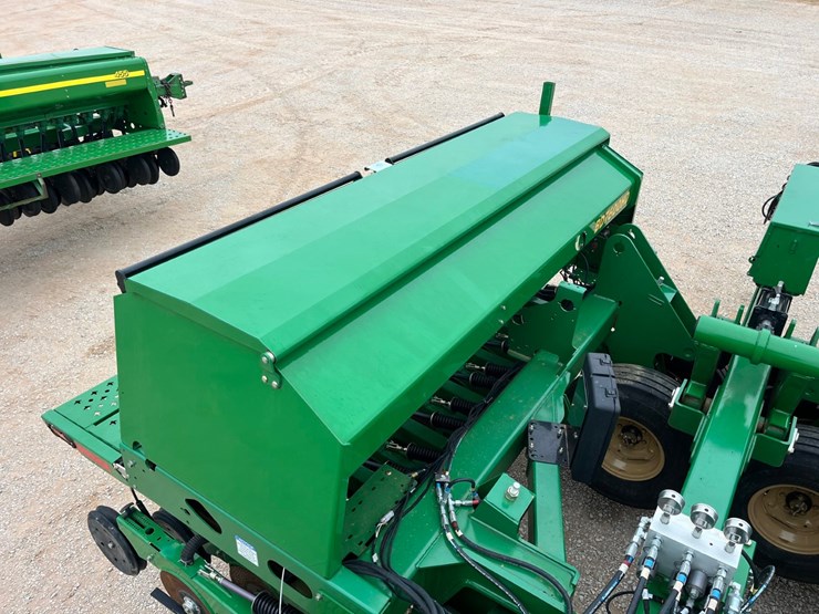 2021-great-plains-bd7600hd-30-image-30