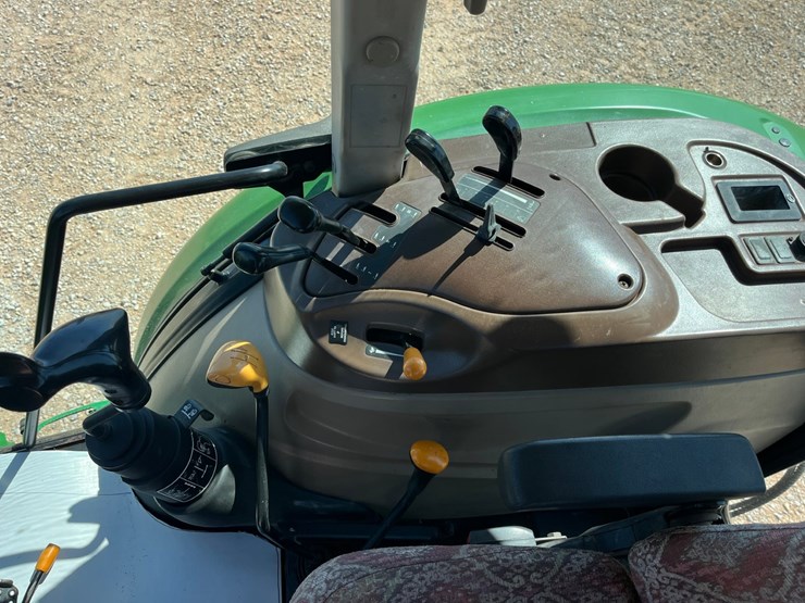 2005-john-deere-5525-image-17