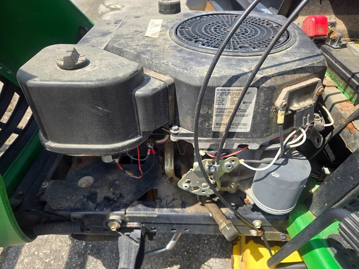 john-deere-l111-image-13