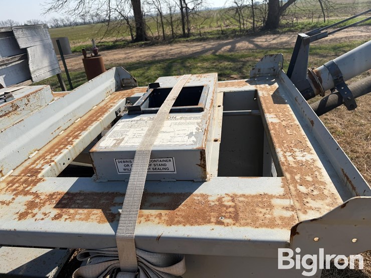 2004-crustbuster-speed-king-90725300-seed-tender-image-13