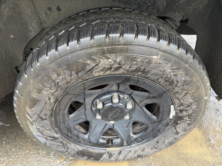 2019-chevrolet-tahoe-image-17