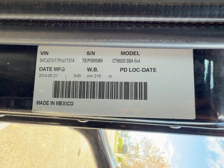 2015-caterpillar-ct660-image-40