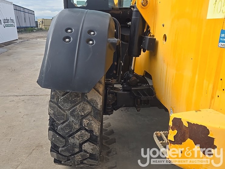 2017-jcb-510-56-image-74