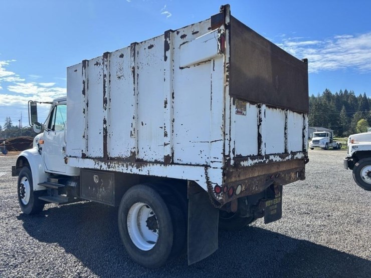 1994-international-4700-image-3