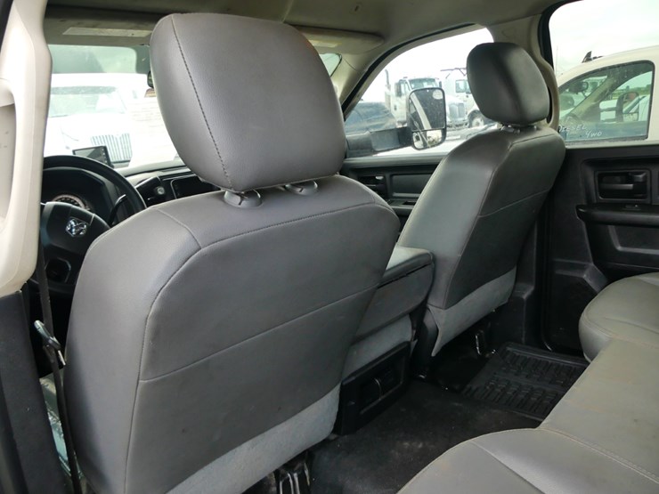 2017-dodge-ram-5500-image-11