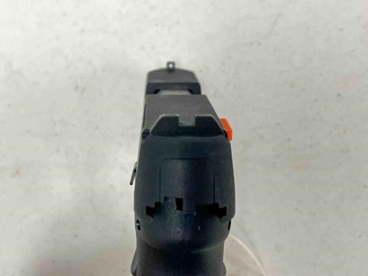 taurus-pistol-image-6