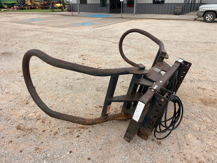 new-holland-b27p-image-14