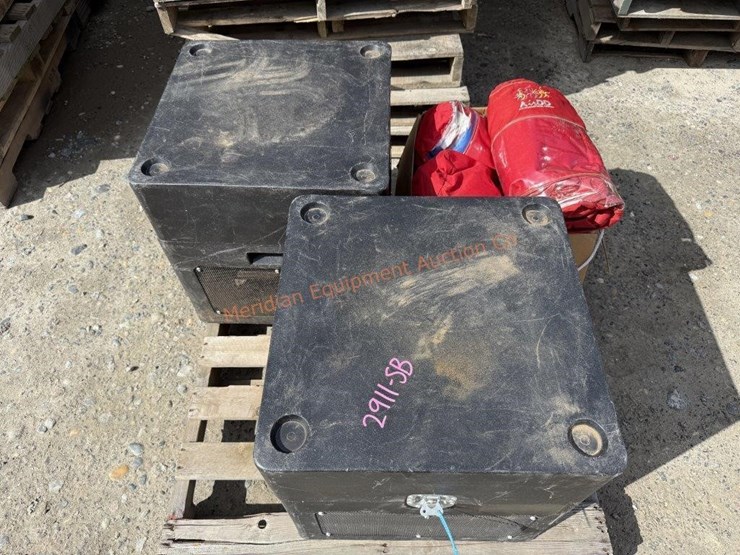 ~30"-inflatable-"flying-guy"-w/-2-fans-image-3