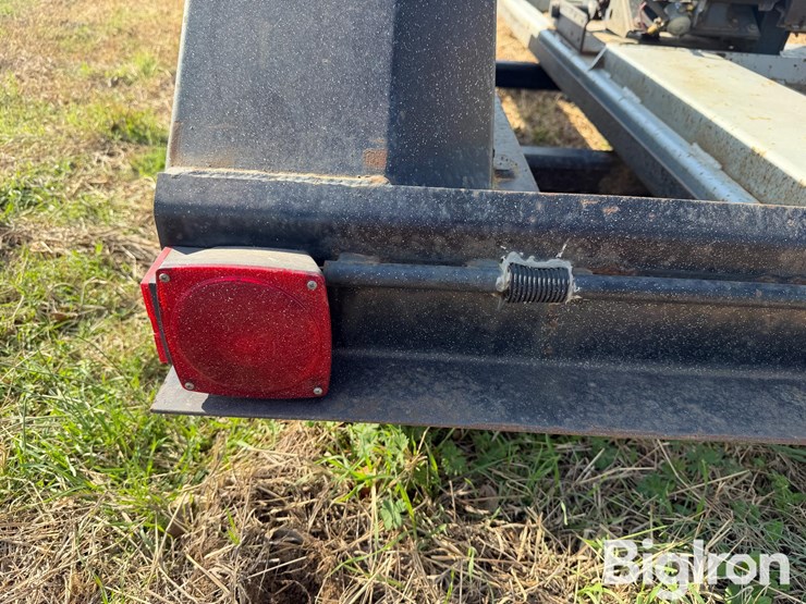 2004-crustbuster-speed-king-90725300-seed-tender-image-17