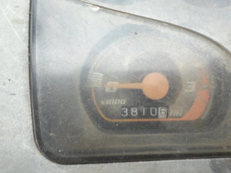 2004-kubota-kx121-3-image-31