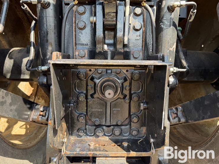 2009-case-ih-magnum-275-image-10