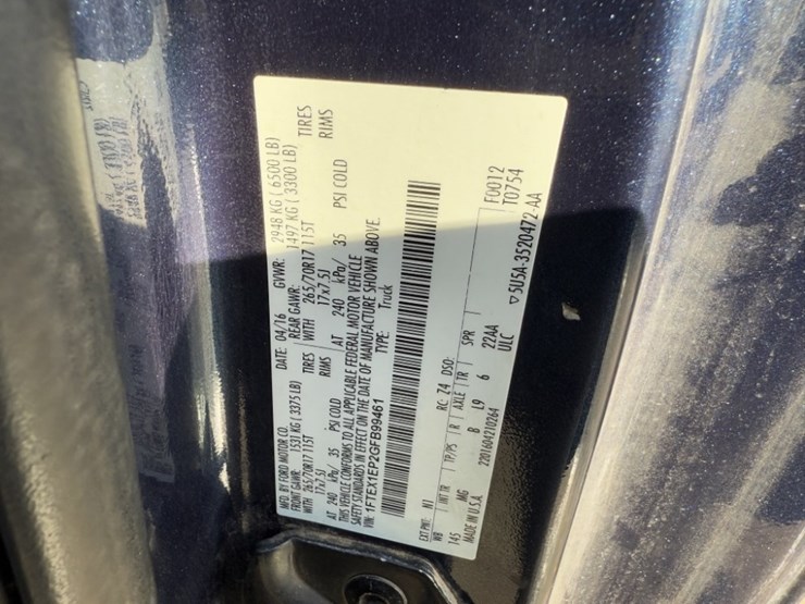 2016-ford-f150-xlt-image-10