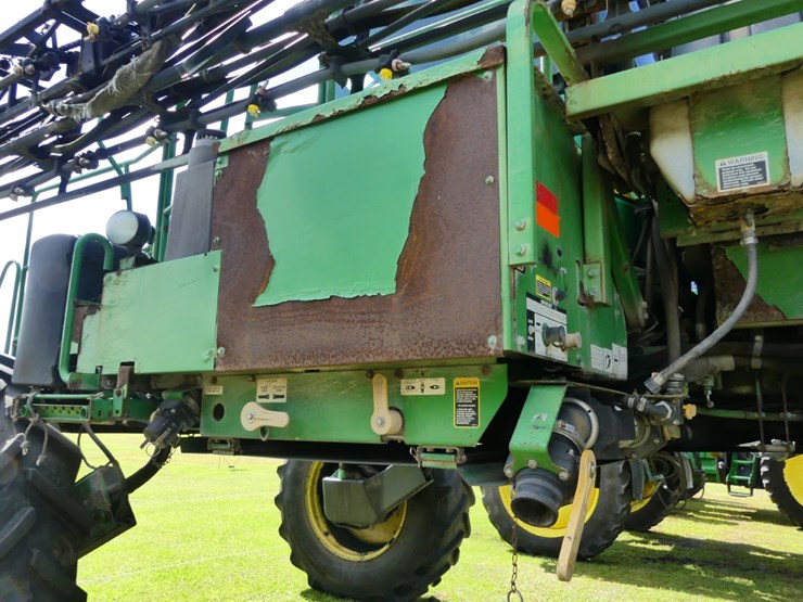 john-deere-4730-image-10