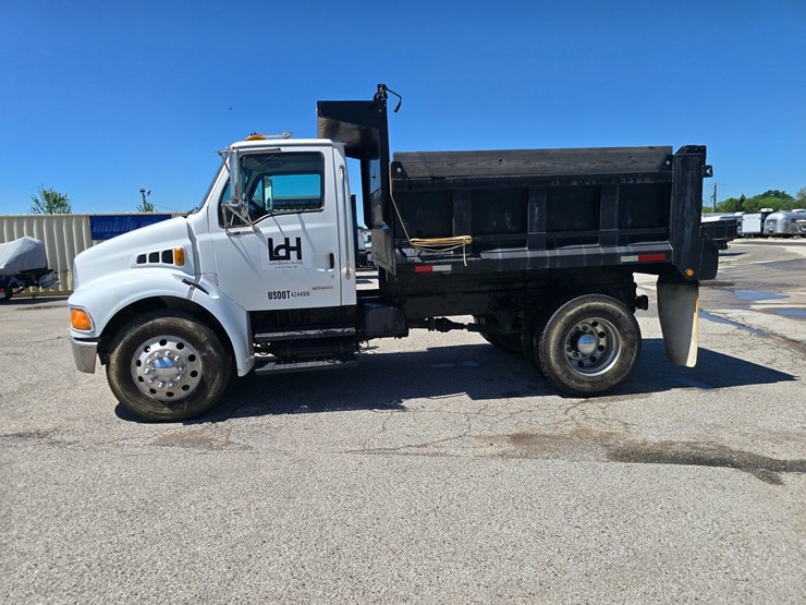 2009-sterling-acterra-image-6