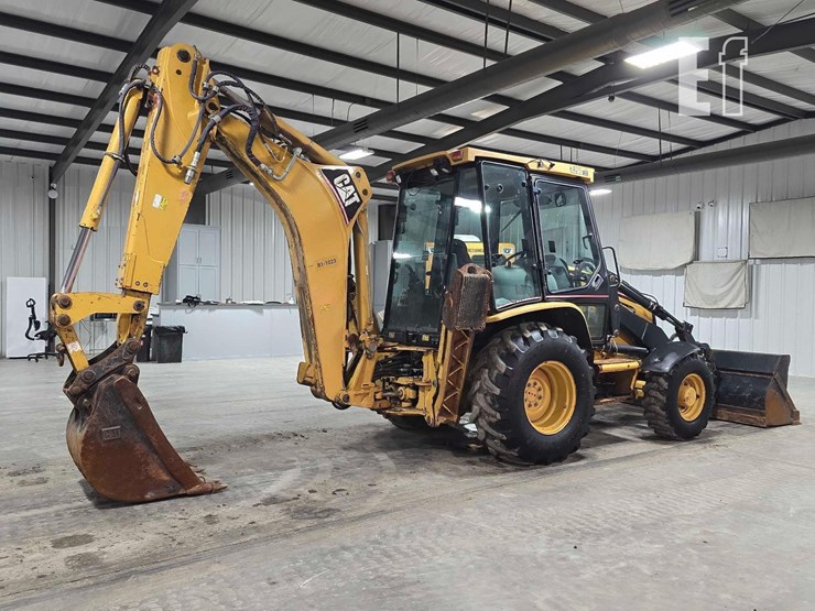 2005-caterpillar-420d-it-image-3