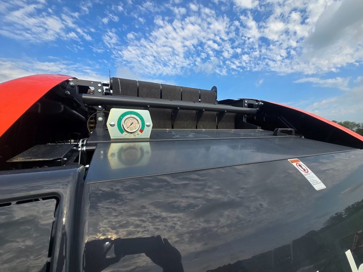 kubota-bv4180-image-40