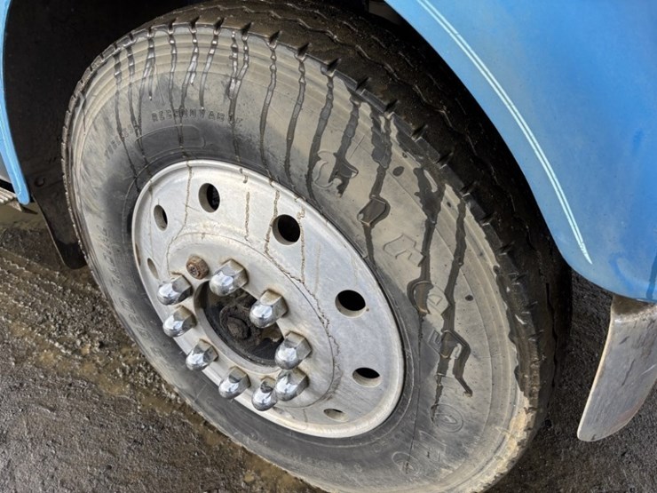 kenworth-w900-image-14