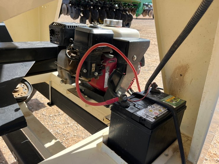 2012-meridian-110bst-image-8