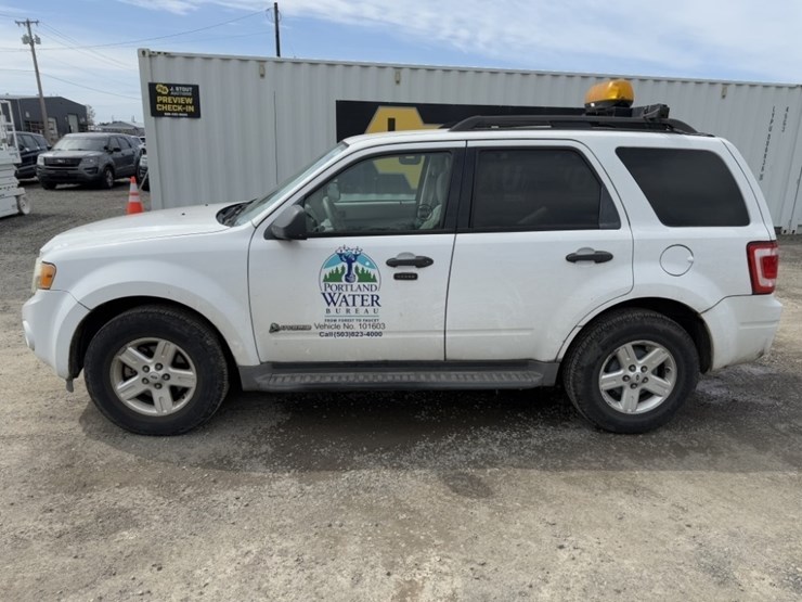 2010-ford-escape-hybrid-image-7