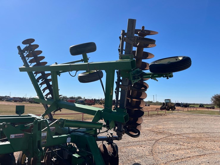 2004-john-deere-637-image-4