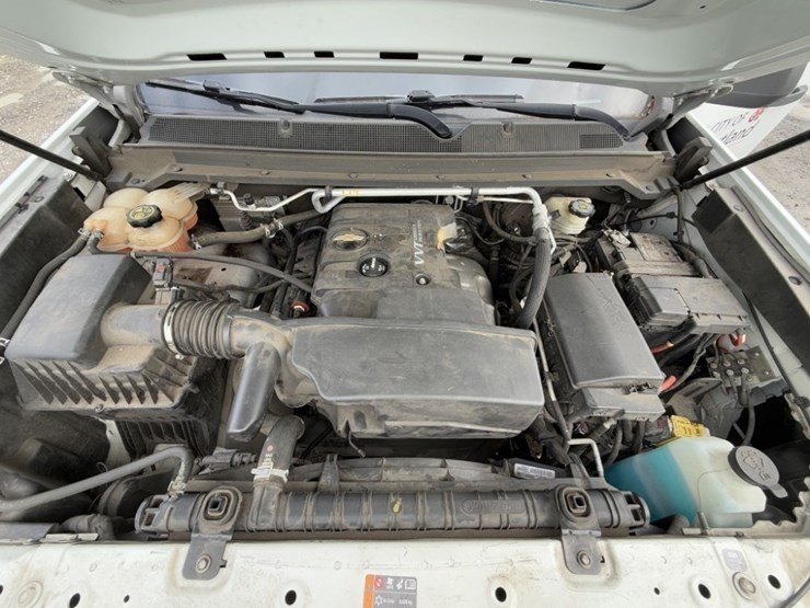 2016-chevrolet-colorado-image-14