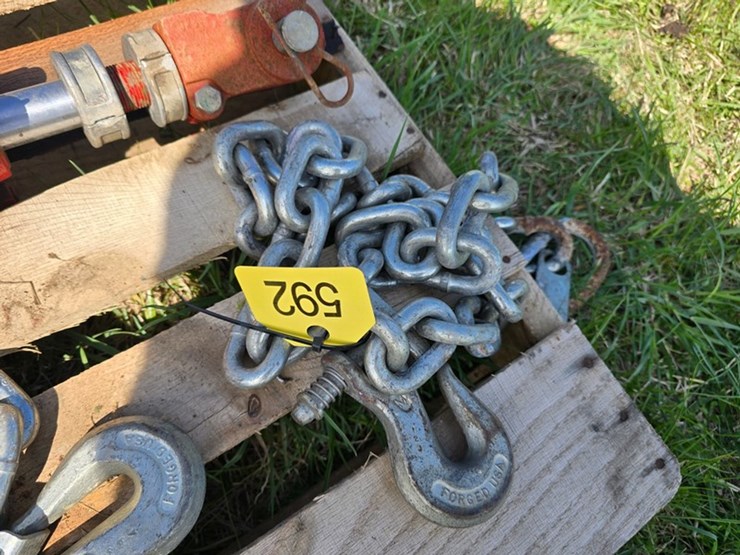 #592-•-equipment-safety-tow-chain-image-1