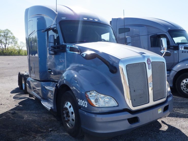 2020-kenworth-t680-image-3