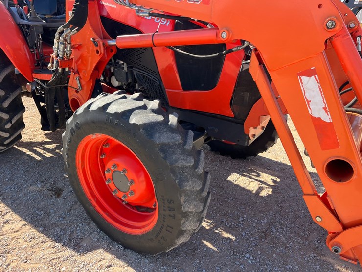 2017-kubota-m5091d-image-8