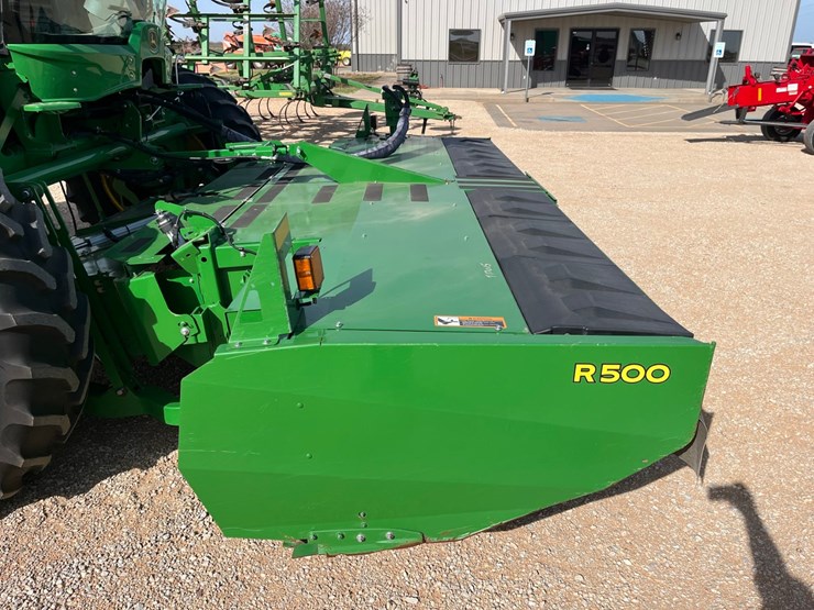 2023-john-deere-w235r-image-11