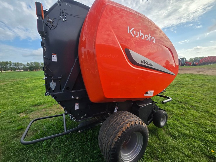 kubota-bv4180-image-13