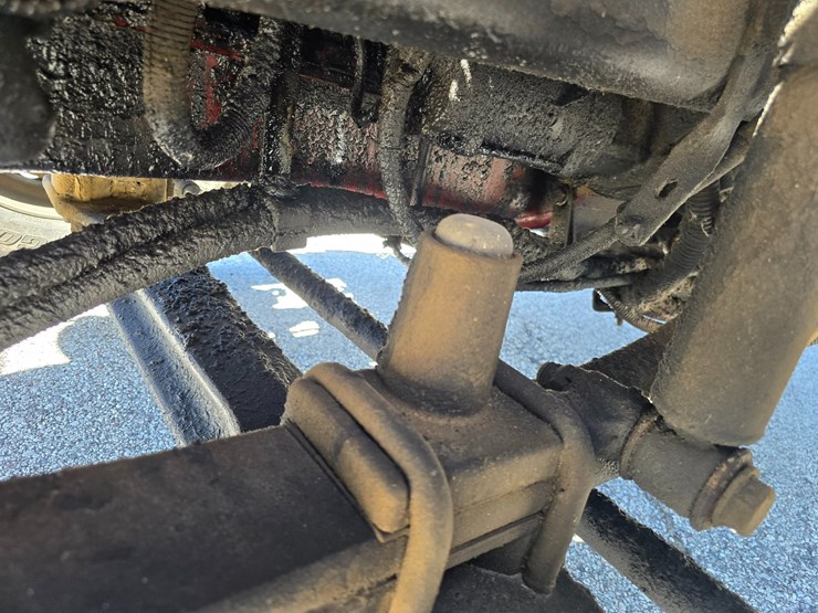 2009-sterling-acterra-image-38