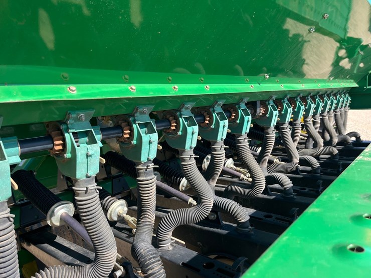 2004-great-plains-3s-3000-image-22