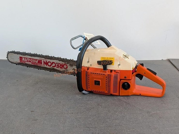 husqvarna-model-61-rancher-chainsaw-image-1