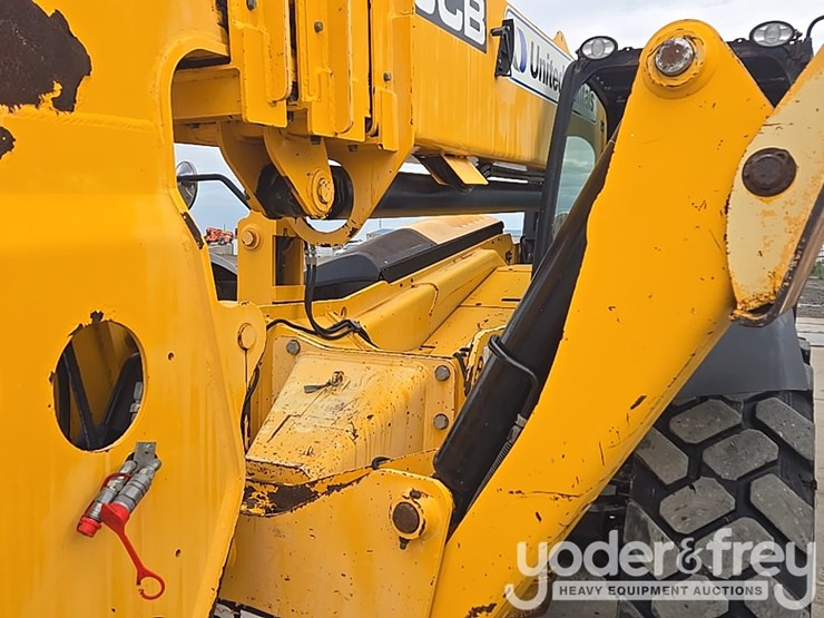 2017-jcb-510-56-image-24