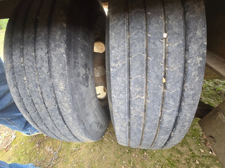 1996-custom-flatbed-image-34