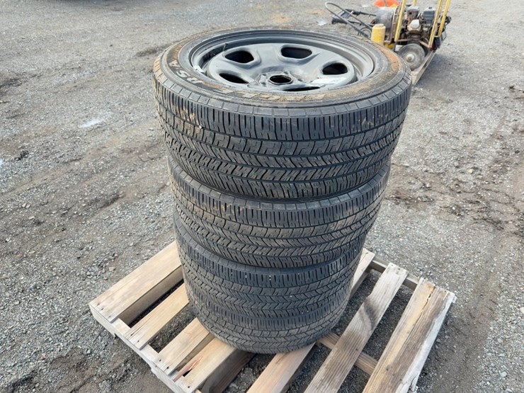 ford-explorer-image-3