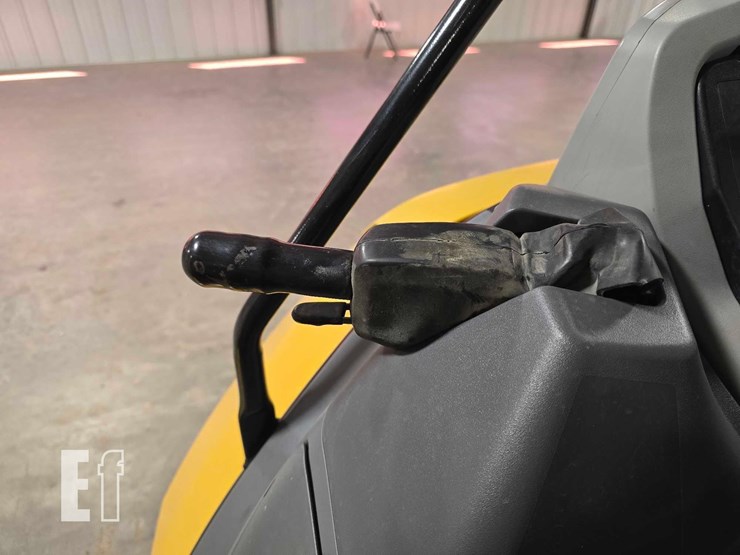 2022-caterpillar-416-image-25