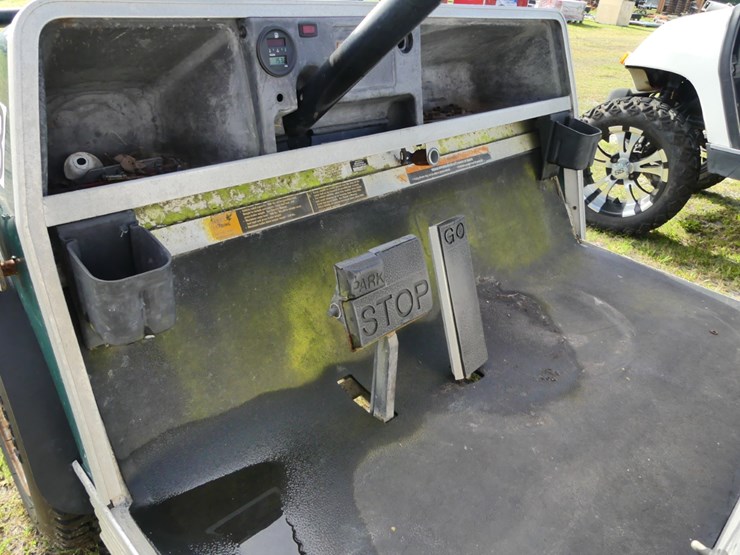 club-car-turf-2-image-11