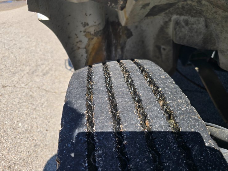 2009-sterling-acterra-image-41