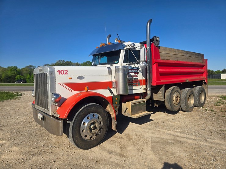 1987-peterbilt-379-image-3