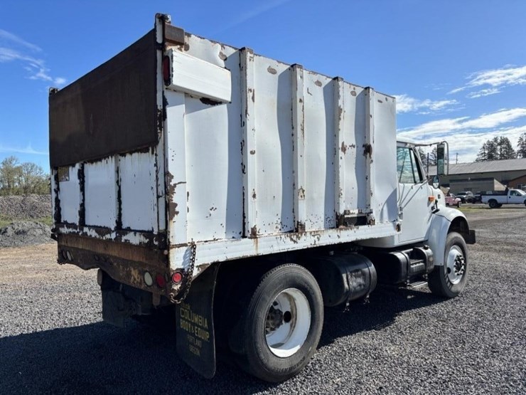 1994-international-4700-image-5