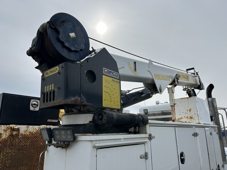 2017-peterbilt-337-image-31