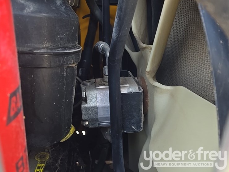 2017-jcb-510-56-image-71