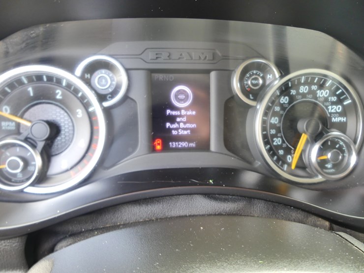 2019-ram-2500-hd-image-15