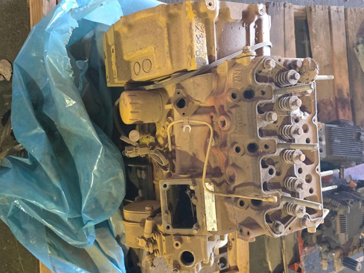 caterpillar-c15-image-1