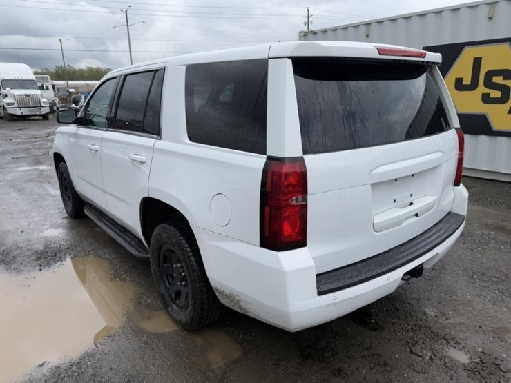 2019-chevrolet-tahoe-image-6
