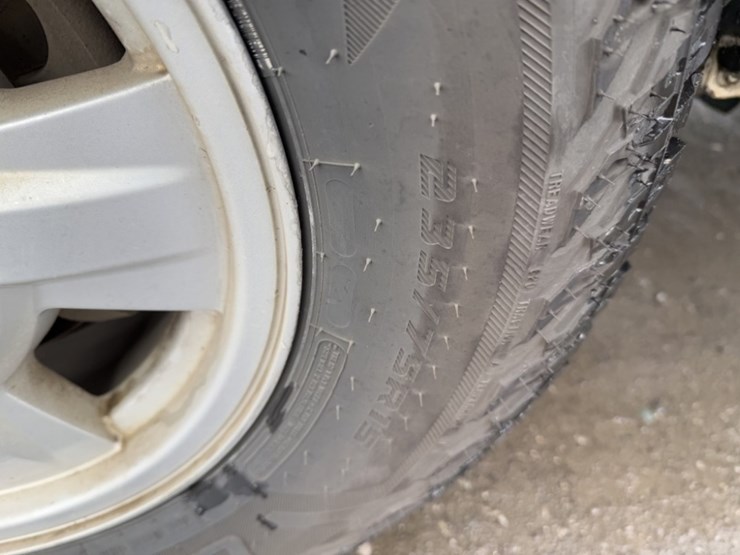 2008-chevrolet-colorado-image-18